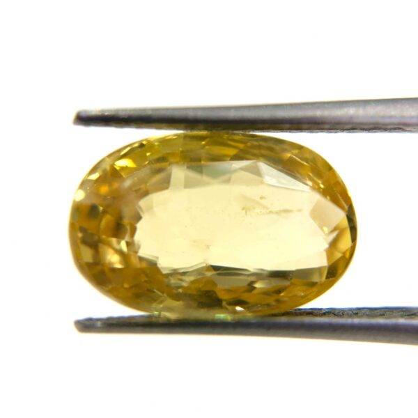 YELLOW SAPPHIRE - 4.47 CT