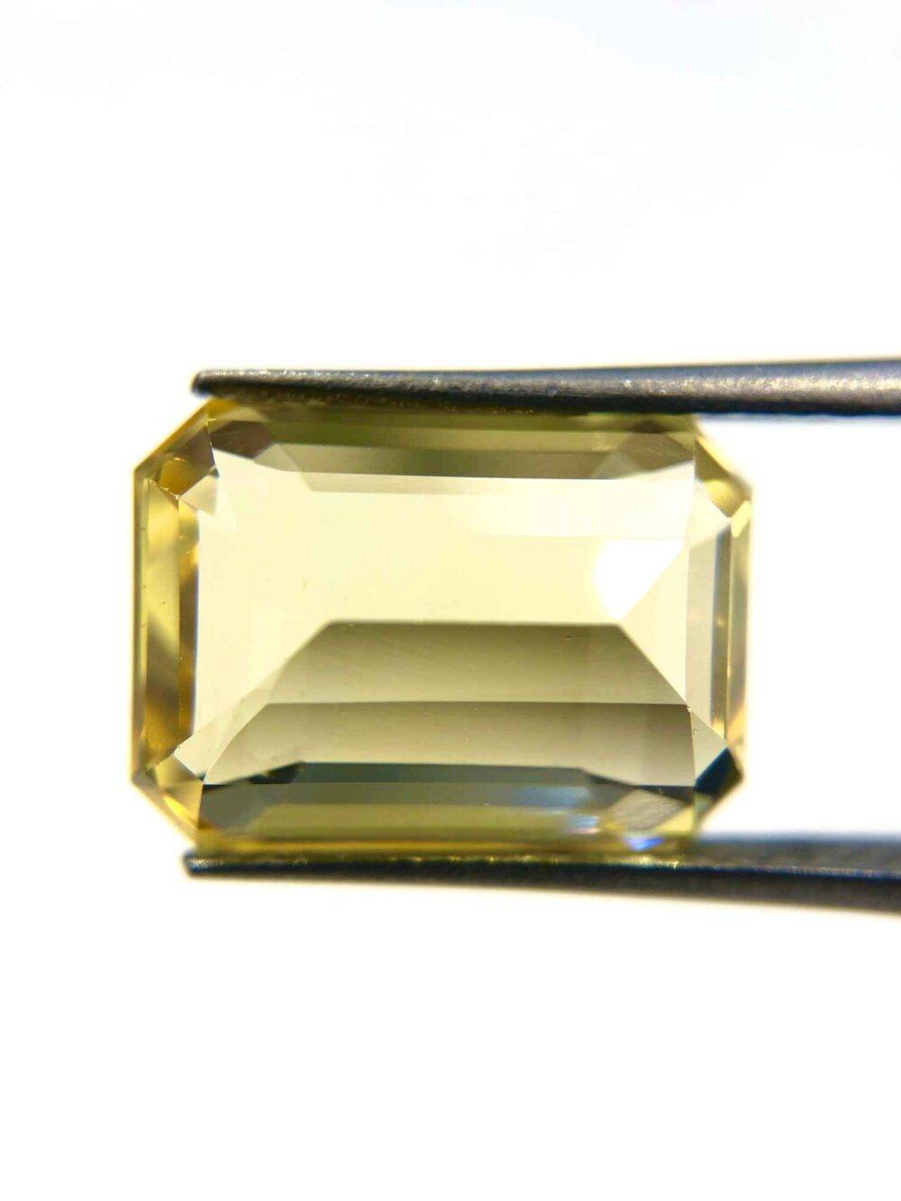 YELLOW SAPPHIRE - 6.68 CT - Image 2